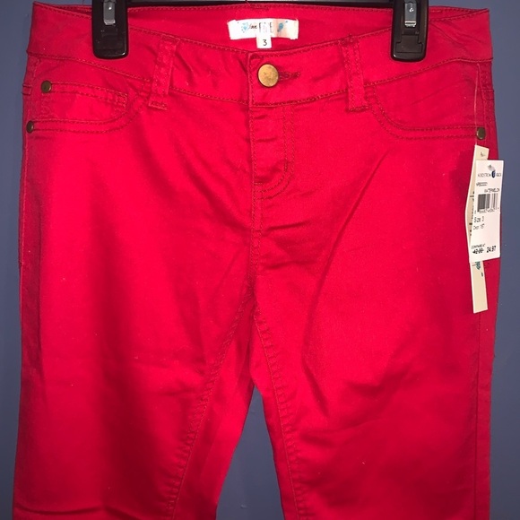 Love Fire, bright red skinny pants. Size 3 - Picture 2 of 7